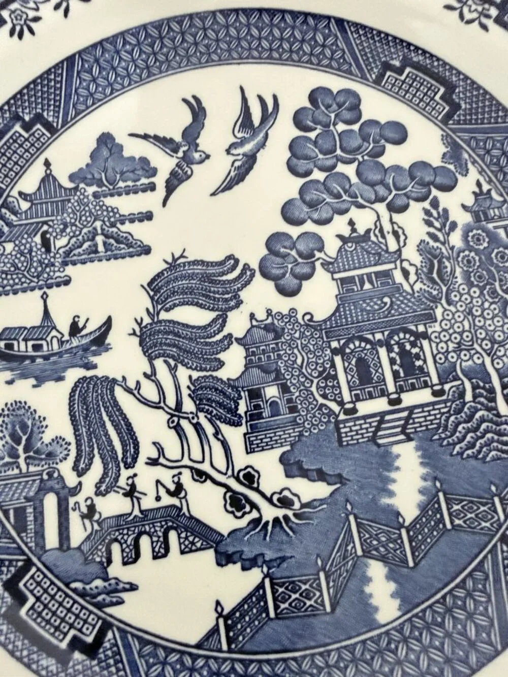 Churchill England, WILLOW BLUE, Dinner Plate 10.25